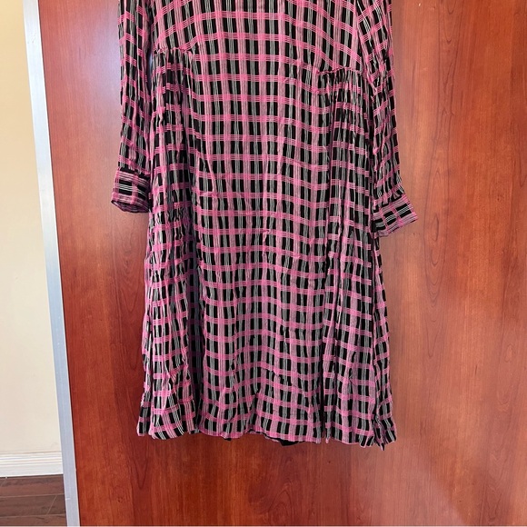 GANNI Mock Neck Dress Size 40 Long Sleeves Pleated Midi Plaid Size 10 Pink AA - Picture 8 of 13